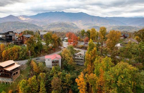Chalet Village North Chalet De Esquí | Red Roof Chalet of the Smokies