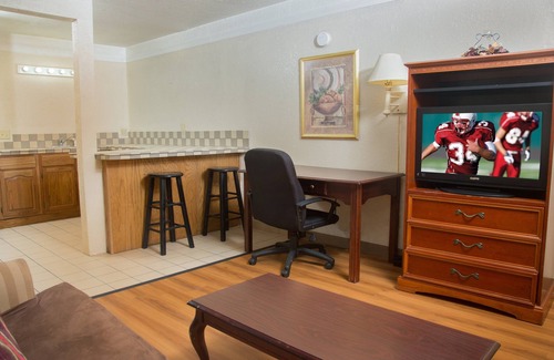 Ardmore Hotel | Red Roof Inn Ardmore