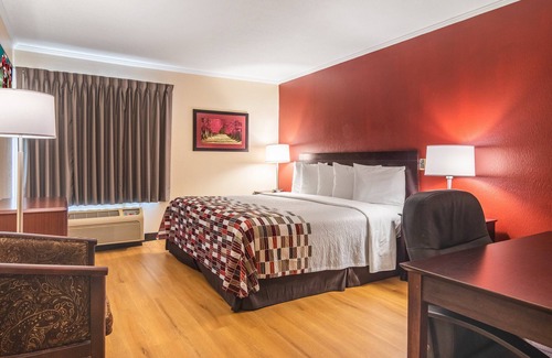 Austinburg Hotel | Red Roof Inn Ashtabula - Austinburg
