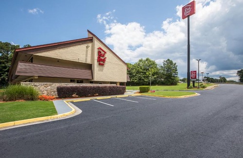 Morrow Hotel | Red Roof Inn Atlanta South - Morrow