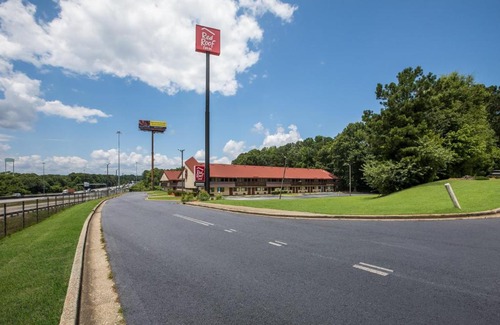 Morrow Hotel | Red Roof Inn Atlanta South - Morrow
