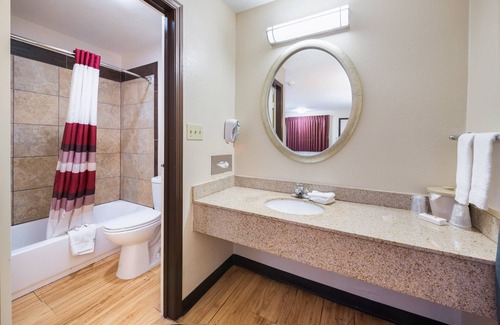 Grove City Hotel | Red Roof Inn Columbus - Grove City