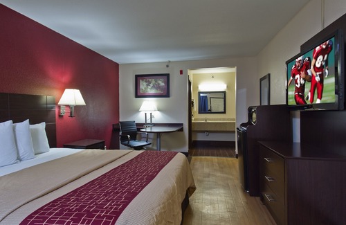 South Side Hotel | Red Roof Inn Corpus Christi South