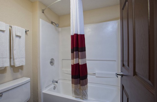 South Side Hotel | Red Roof Inn Corpus Christi South