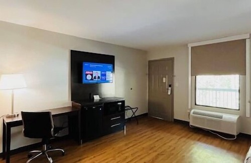 Gulf Shores Hotel | Red Roof Inn Gulf Shores