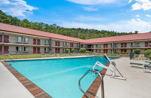 Hot Springs Hotel | Red Roof Inn Hot Springs