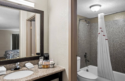 Hot Springs Hotel | Red Roof Inn Hot Springs