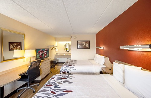 Johnson City Hotel | Red Roof Inn Johnson City