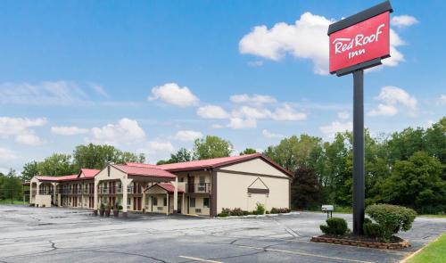 Marion Hotel | Red Roof Inn Marion, IN