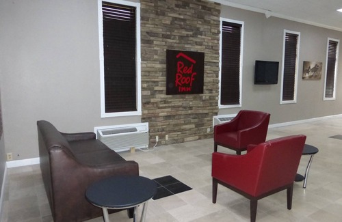 Whitehaven Hotel | Red Roof Inn Memphis - Graceland/ Airport