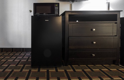 Mobile Hotel | Red Roof Inn Mobile - Midtown