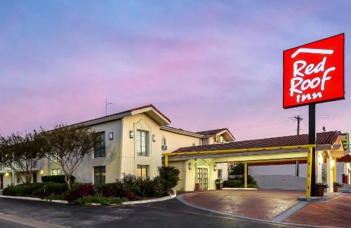 Plano Hotel | Red Roof Inn Plano