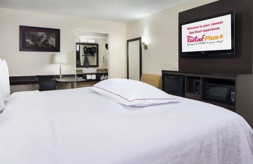 Irondale Hotel | Red Roof Inn PLUS+ Birmingham East - Irondale/ Airport