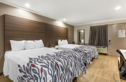 Southeast Raleigh Hotel | Red Roof Inn Raleigh Northeast - Downtown