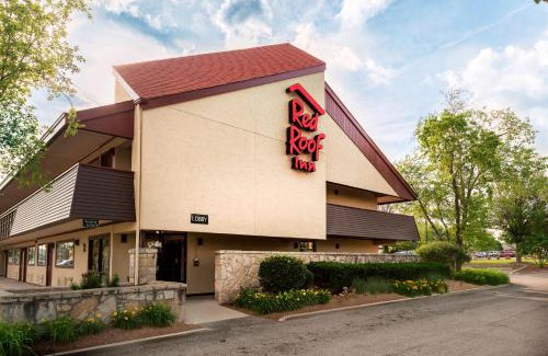 Rockford Hotel | Red Roof Inn Rockford East - Casino District