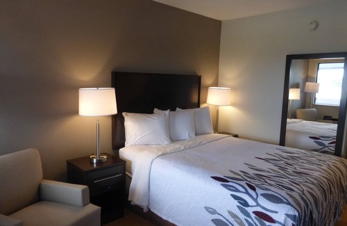 Somerset Hotel | Red Roof Inn Somerset, PA