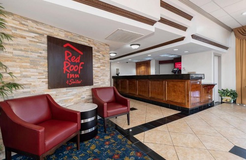 Macon Hotel | Red Roof Inn & Suites Macon