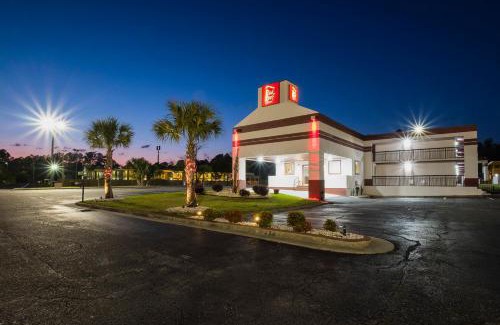 Walterboro Hotel | Red Roof Inn Walterboro