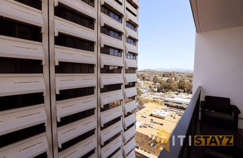Phillip Apartamento | Red Rose Retreat - 1bd 1bth 1CarSp Apt