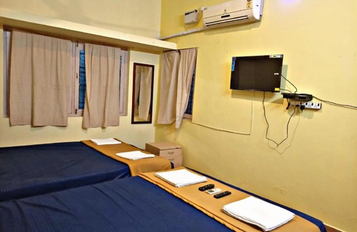 Kuilapalayam Casa | Red sand Villa