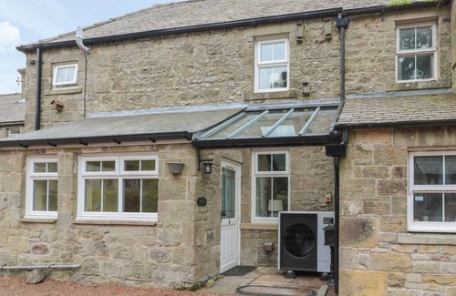 Old Bewick Cabaña | RED SQUIRREL COTTAGE, 5 BIDDLESTONE, family friendly in Rothbury