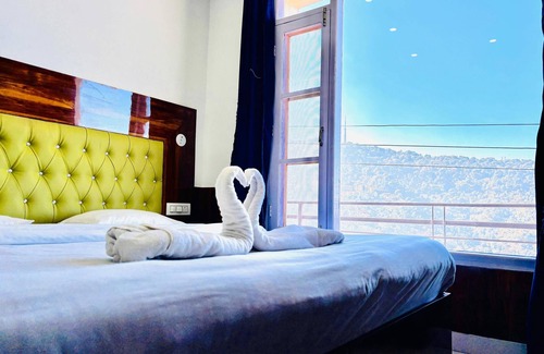 Kasauli Cama Y Desayuno | Red Stone Kasauli
