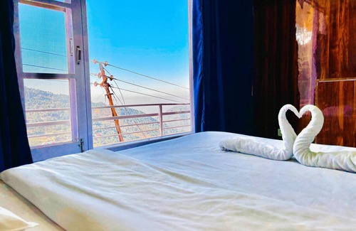 Kasauli Cama Y Desayuno | Red Stone Kasauli