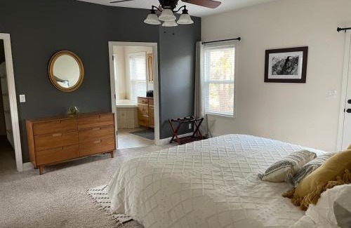 Mariposa Casa | Red Tail Retreat