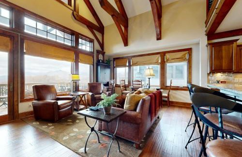 Boone Apartamento | Red Tail Summit