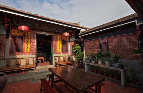 Jinsha Casa | Red Tomato B&B