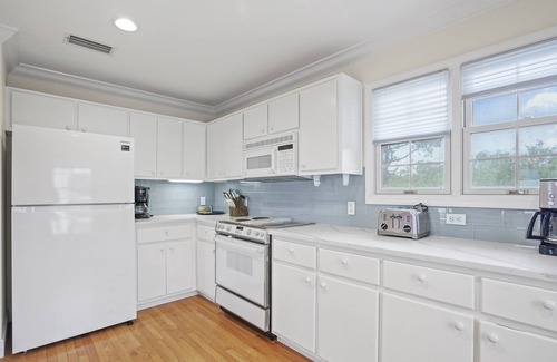 Indian Pass Casa | Redbird Beach: 7BR Beachfront Home- Priv. Pool, Pet Friendly, Sleeps 23!
