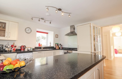 Nairn Cabaña | REDBURN STEADING, pet friendly, country holiday cottage in Nairn