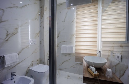 Naples Casa | REDDIMUS Guest House
