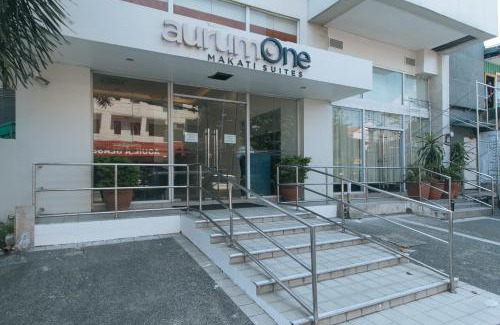 Bangkal Hotel | RedDoorz at LuxeLite Suites Makati