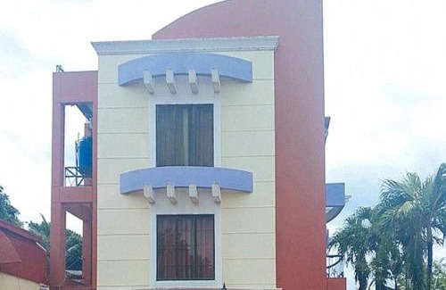 Jaro Hotel | RedDoorz at Yssa Ademar near Robinsons Jaro