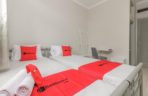 Cipete Selatan Casa | RedDoorz @ Cipete Raya
