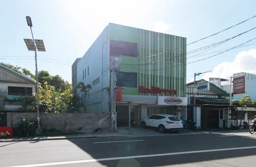 Legazpi Hotel | RedDoorz @ Golite Old Albay