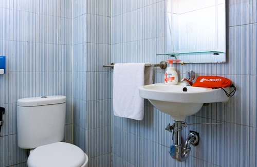 Timika Hotel | RedDoorz @ Jalan Cendrawasih Timika
