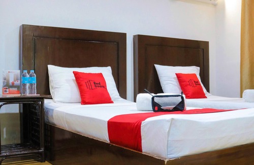 Santa Cruz Hotel | RedDoorz @ Junquera Extension Cebu