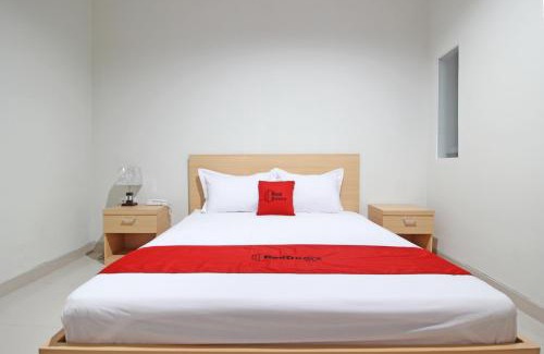Depok Casa | RedDoorz near AMIKOM Yogyakarta
