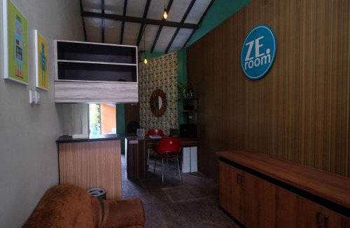 Depok Hotel | RedDoorz near Lotte Mart Maguwoharjo Yogyakarta