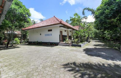 Pakem Casa | RedDoorz near Museum Gunung Merapi