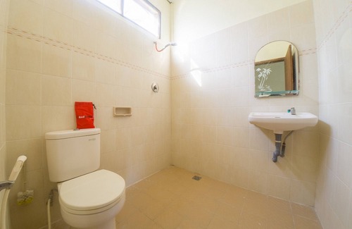 Kupang Casa | RedDoorz near Nusa Cendana University