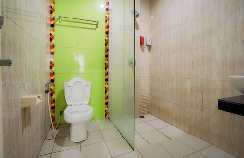 Labuan Bajo Casa | RedDoorz near Pantai Pede