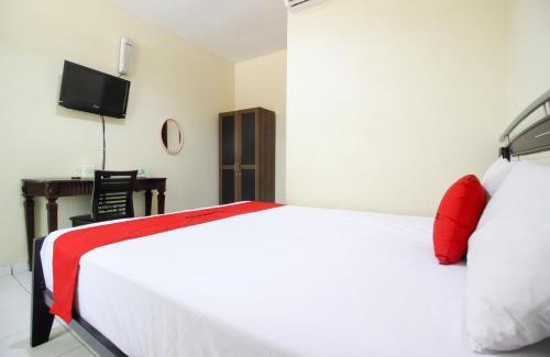 Tanjung Pinang Hotel | RedDoorz near Puskesmas Sei Jang Tanjung Pinang