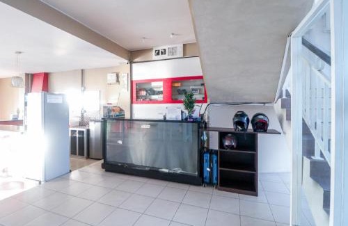 Balikpapan Casa | RedDoorz near Terminal Batu Ampar