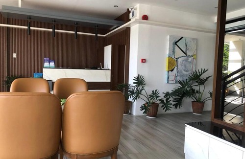Bacolor Hotel | RedDoorz @ Occazia Hotel Pampanga