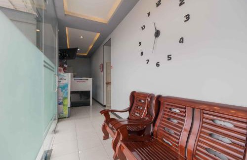 Medan Casa | RedDoorz Plus near Millenium ICT Centre Medan 2