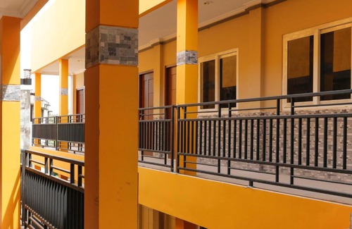 Palembang Casa | RedDoorz Plus near Palembang Square Mall