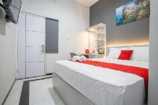 Dinoyo Casa | RedDoorz Plus near Politeknik Negeri Malang